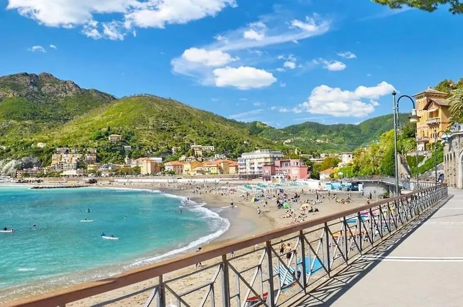 بيت للعطل Il Castello Di Corvara Alle Cinque Terre