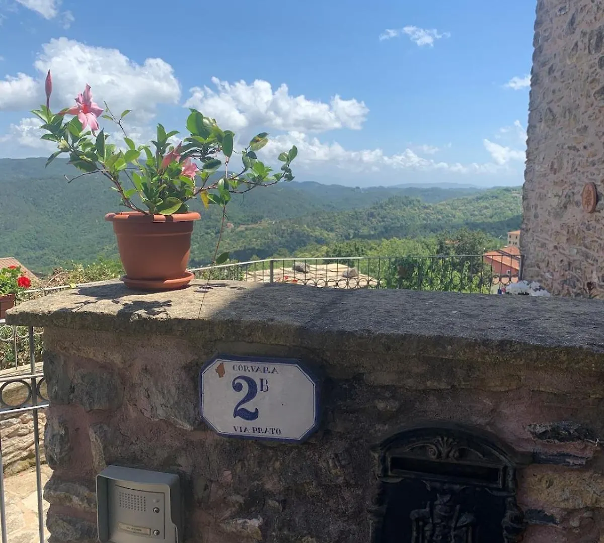 بيت للعطل Il Castello Di Corvara Alle Cinque Terre إيطاليا