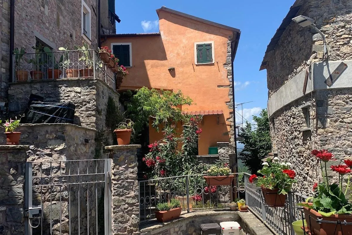 Il Castello Di Corvara Alle Cinque Terre